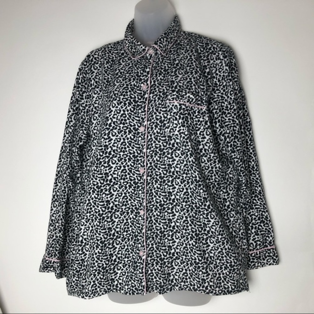 Victoria's Secret Pajama Top Animal Print B/W Medium
